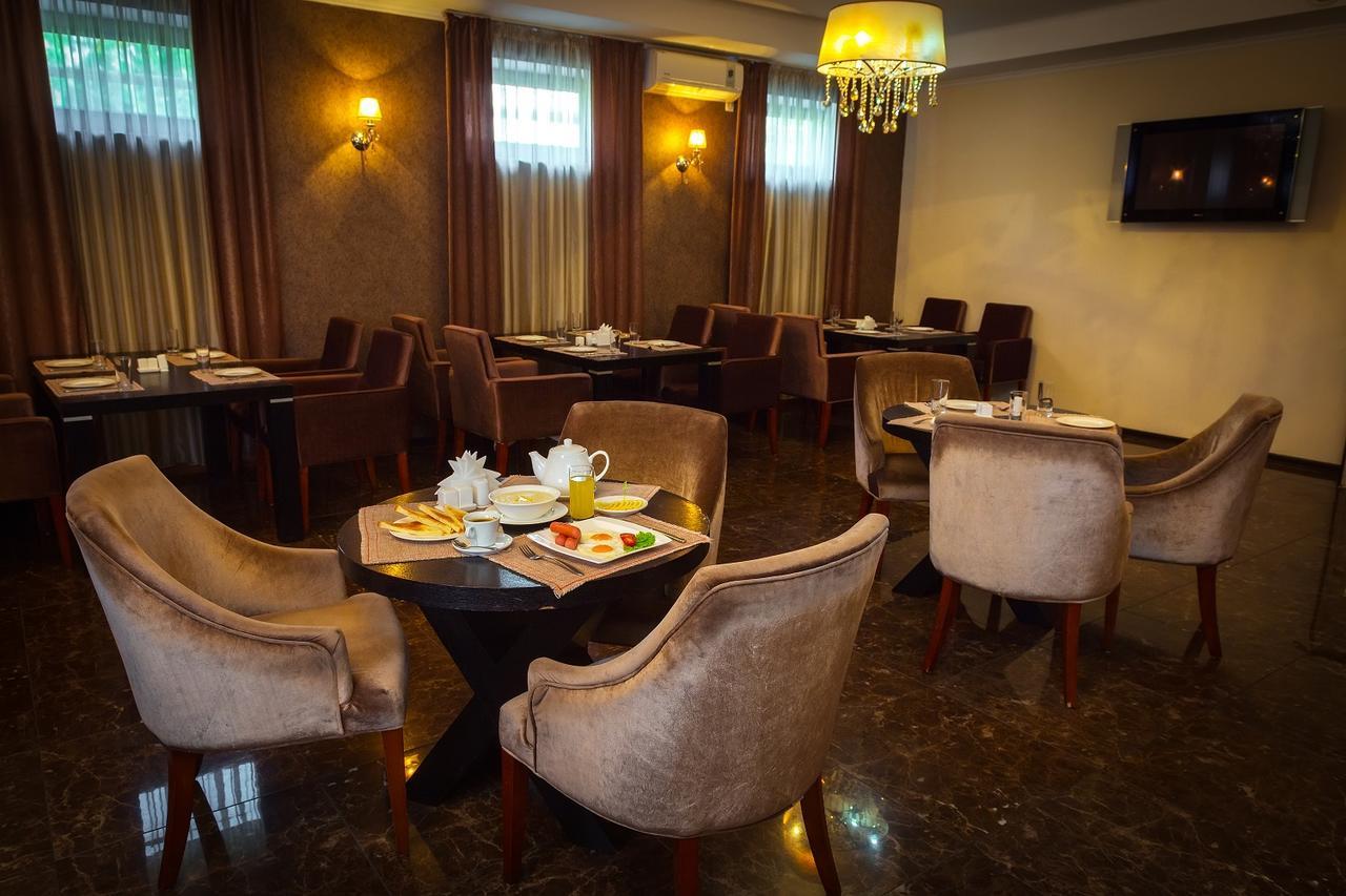 Stary Melnik Hotel Αλμάτι Εξωτερικό φωτογραφία