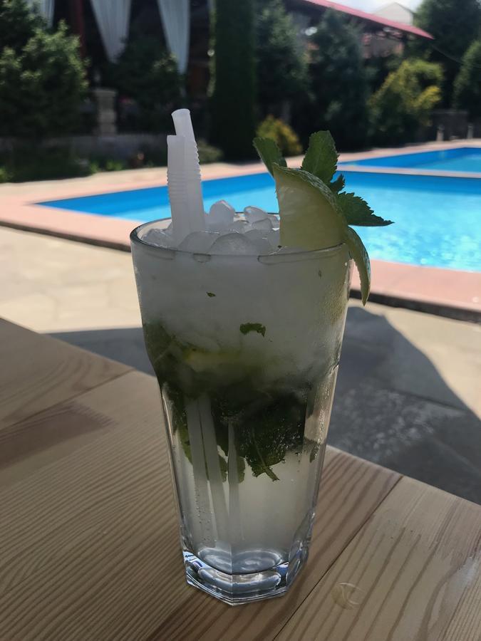 Stary Melnik Hotel Αλμάτι Εξωτερικό φωτογραφία