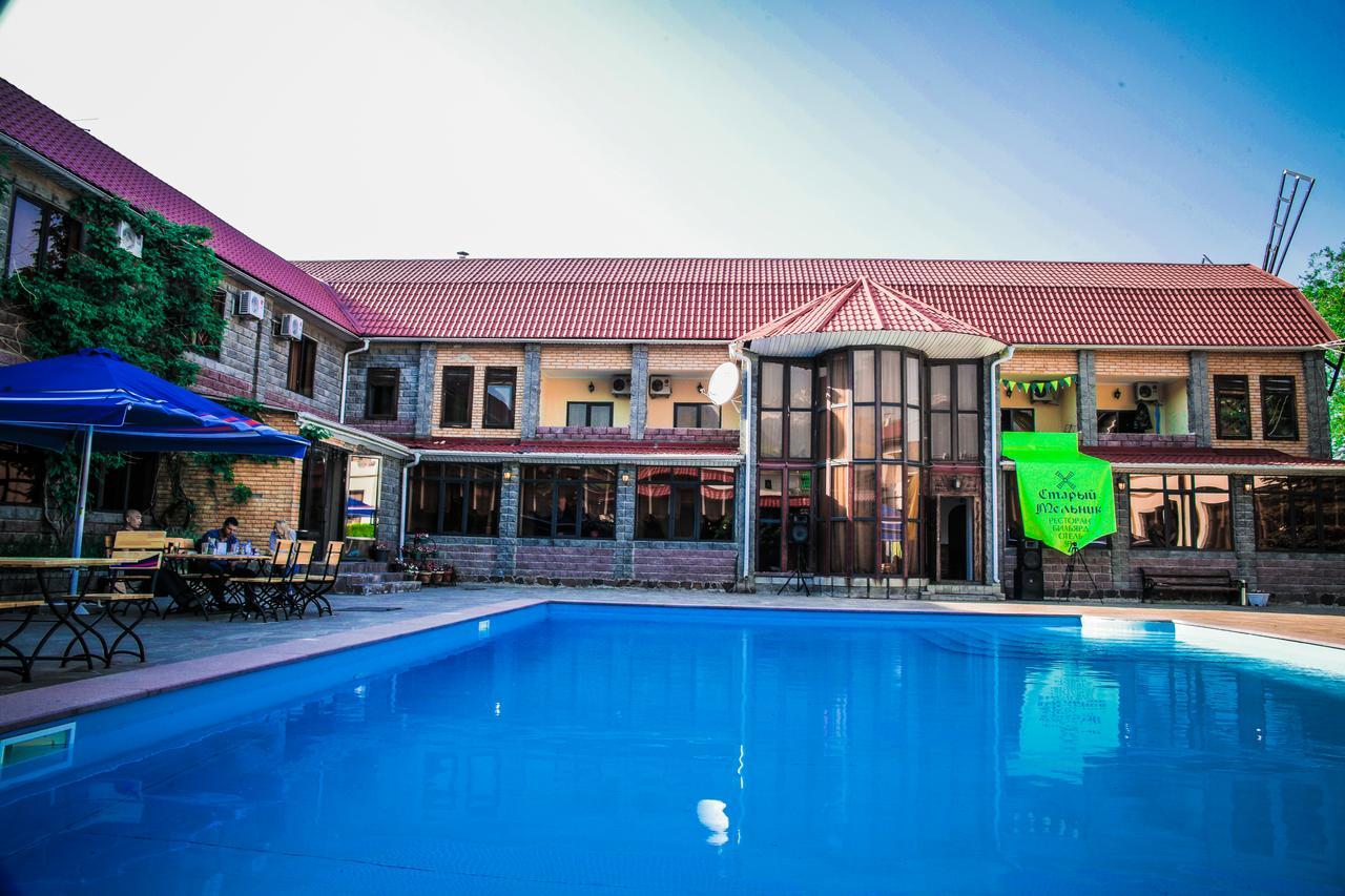 Stary Melnik Hotel Αλμάτι Εξωτερικό φωτογραφία